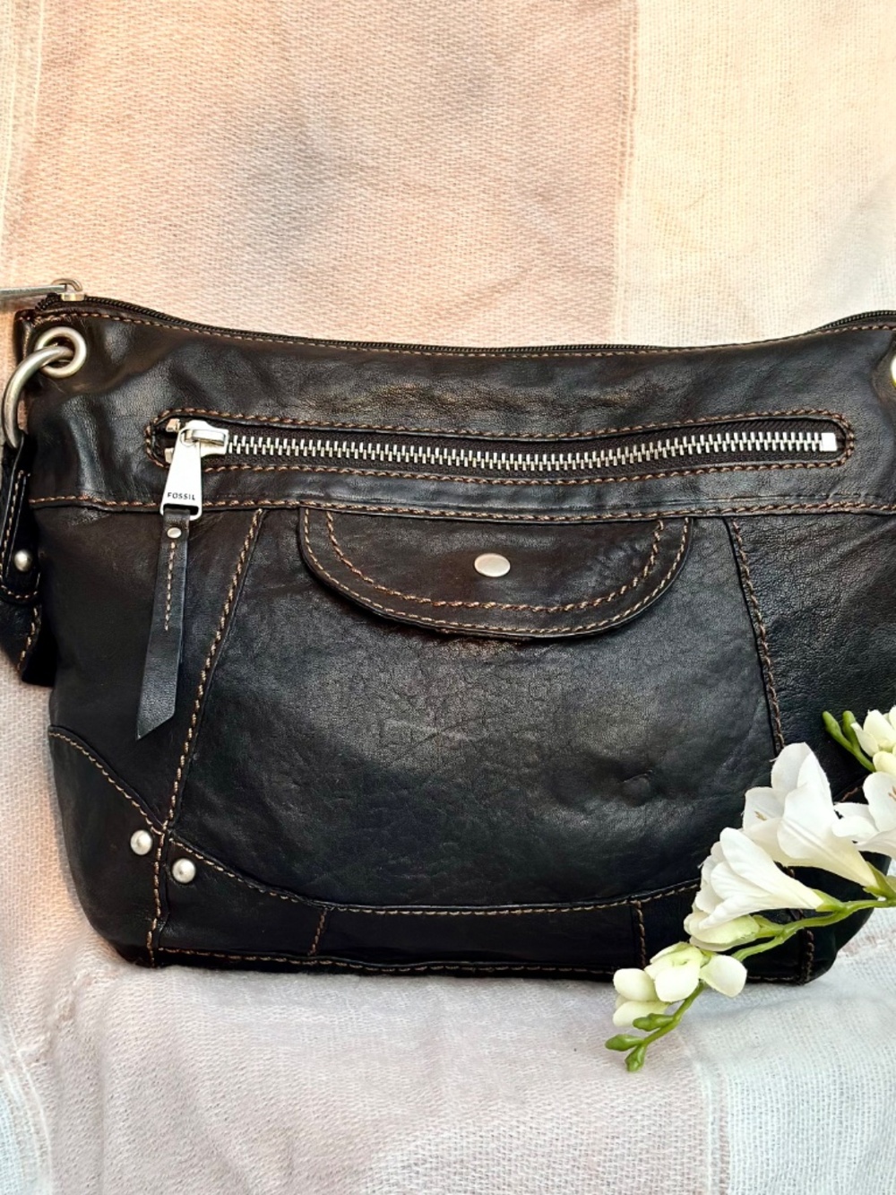 Fossil Black Leather Shoulder Bag